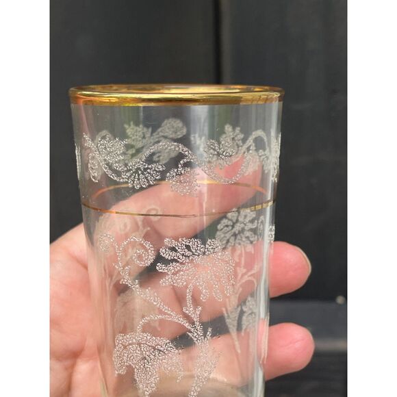 Antique 1800s Hawkes Etched Decanter & Two Glasses Dresser/Apothecary/Bottle 7” - Picture 3 of 16